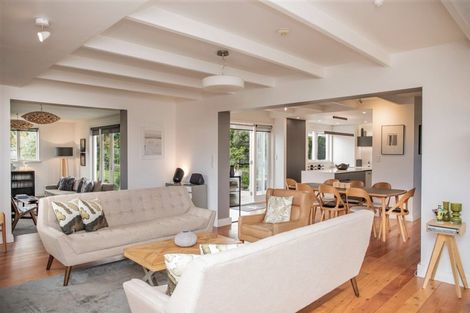 Photo of property in 29 Ferry Road, Martinborough, 5711