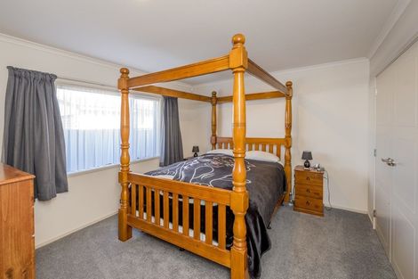 Photo of property in 8b Broadbelt Grove, Levin, 5510