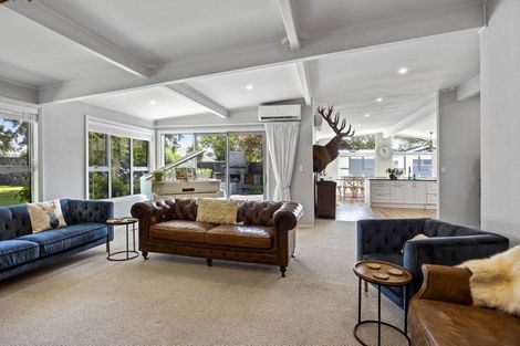 Photo of property in 326 South Road, Hawera, 4610