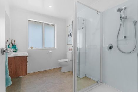 Photo of property in 80a Daniel Parade, Mangawhai, 0975