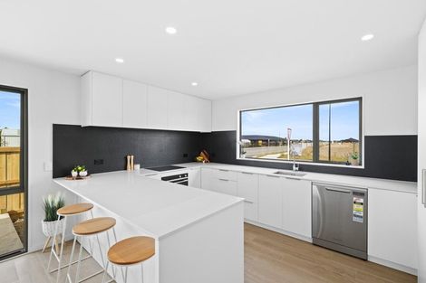 Photo of property in 2 Tarata Way, Lower Shotover, 9304