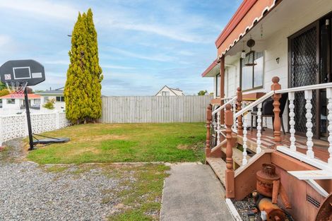 Photo of property in 14 Brightwell Place, Nawton, Hamilton, 3200