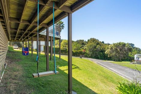 Photo of property in 123 Tuna Place, Onemana, Whangamata, 3691