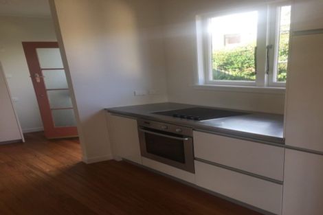 Photo of property in 2/32 Nihill Crescent, Mission Bay, Auckland, 1071