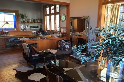 Photo of property in 18 Saint Davids Street, Lyttelton, 8082