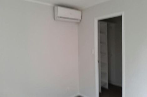 Photo of property in 40a Omahu Road, Greenlane, Auckland, 1051