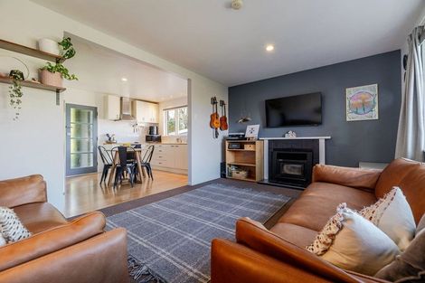 Photo of property in 8 Stoke Place, Awapuni, Palmerston North, 4412