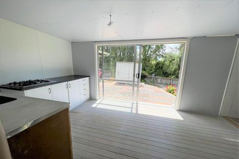 Photo of property in 36 Ennis Avenue, Pakuranga Heights, Auckland, 2010