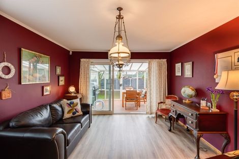 Photo of property in 2 Bolero Place, Parklands, Christchurch, 8083