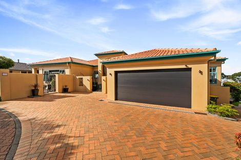 Photo of property in 22 Marguerita Place, West Harbour, Auckland, 0618