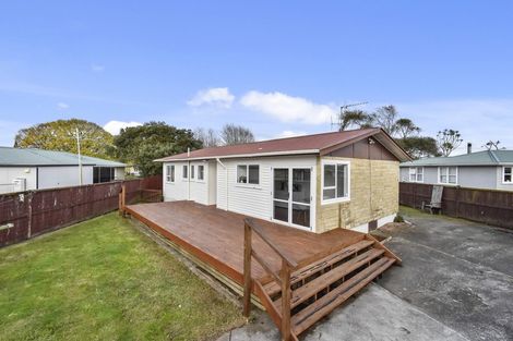 Photo of property in 18 Marybeth Place, Rosehill, Papakura, 2113