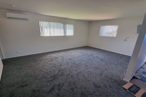 Photo of property in 27 Arbor Close, Manurewa, Auckland, 2102