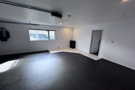 Photo of property in 28 Ballymore Drive, Pinehill, Auckland, 0632