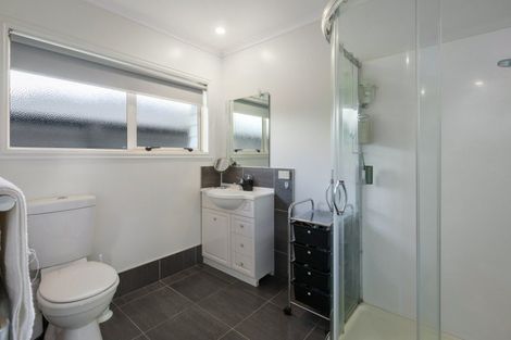 Photo of property in 8 Kasey Josh Place, Katikati, 3129