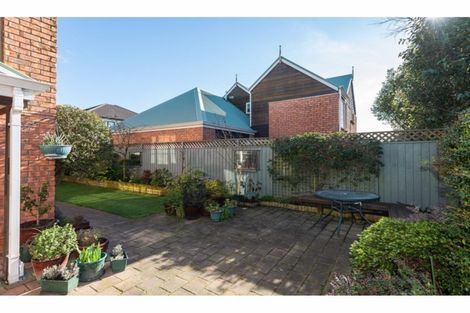 Photo of property in 2/61 Hawkesbury Avenue, St Albans, Christchurch, 8014