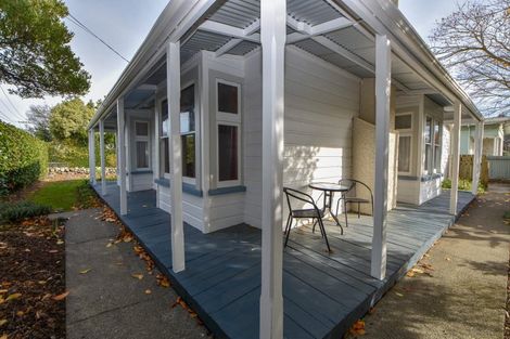 Photo of property in 1 Davy Street, Carterton, 5713