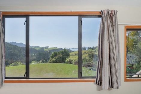 Photo of property in 22 Spikes Way, Whitianga, 3510