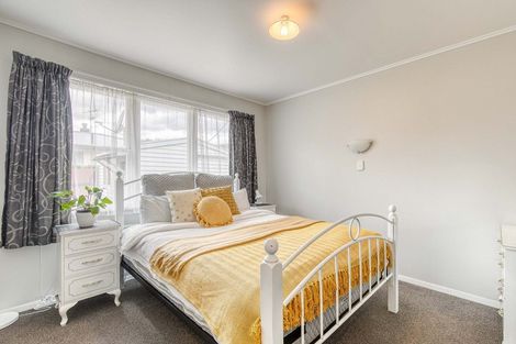 Photo of property in 3/31 Hillside Drive, Maoribank, Upper Hutt, 5018