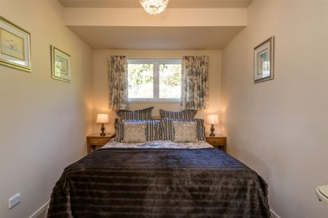 Photo of property in 13 Muter Street, Akaroa, 7520