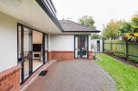 Photo of property in 3 Winston Avenue, Hokowhitu, Palmerston North, 4410