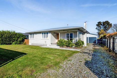 Photo of property in 37 Reid Avenue, Hawera, 4610