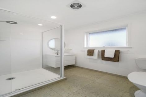 Photo of property in 5/77 Wellington Street, Howick, Auckland, 2014