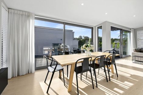 Photo of property in 29a Penzance Road, Mairangi Bay, Auckland, 0630