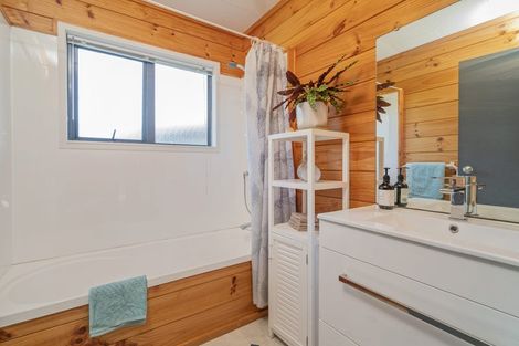 Photo of property in 12 Panorama Avenue, Ferry Landing, Whitianga, 3591