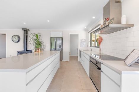 Photo of property in 298 Red Hills Road, Taupaki, Henderson, 0782