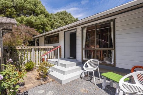 Photo of property in 222 Main Road South, Raumati South, Paraparaumu, 5032