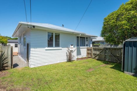 Photo of property in 13 Iles Road, Lynmore, Rotorua, 3010