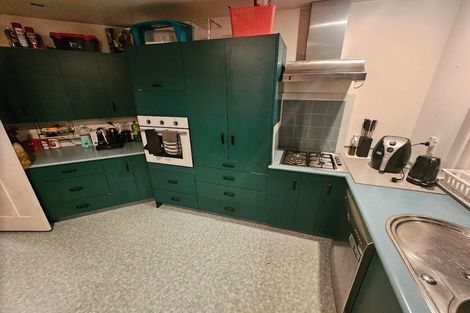 Photo of property in 95 Pohutukawa Street, Woburn, Lower Hutt, 5011