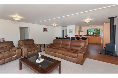 Photo of property in 4 Jenny Lane, Waiuku, 2123