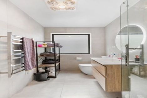 Photo of property in 31 Matakohe Road, Westgate, Auckland, 0814