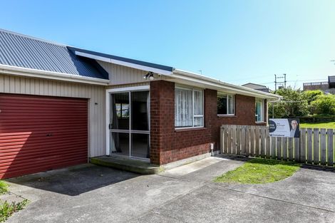 Photo of property in 5b Hua Street, Bell Block, New Plymouth, 4312