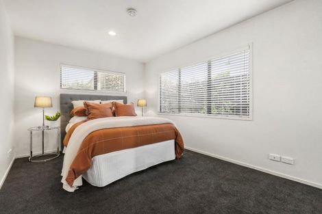 Photo of property in 10 Derby Downs Place, Ellerslie, Auckland, 1051