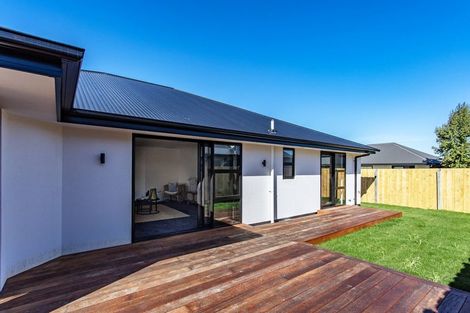 Photo of property in 105 Kippenberger Avenue, Rangiora, 7400