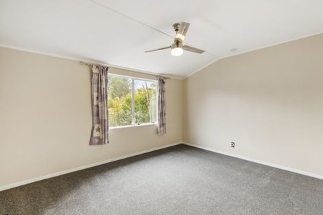 Photo of property in 2/50 Borich Road, Sunnyvale, Auckland, 0612