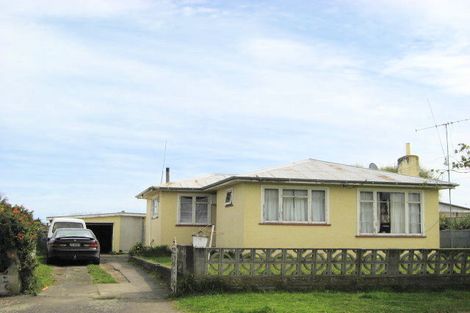 Photo of property in 4 Andrews Place, Gonville, Whanganui, 4501