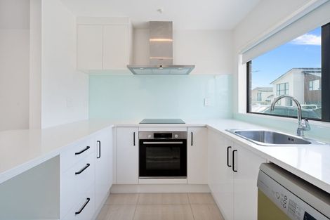 Photo of property in 46 Turret Lane, Hobsonville, Auckland, 0616