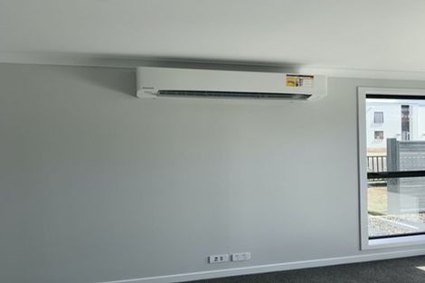 Photo of property in 33 Harewood Street, Whenuapai, Auckland, 0618