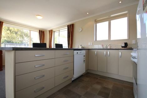 Photo of property in 43 Bullar Street, Grasmere, Invercargill, 9810