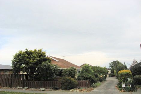 Photo of property in 111b Yaldhurst Road, Sockburn, Christchurch, 8042