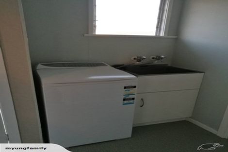 Photo of property in 3 Sandleigh Road, Hamilton Lake, Hamilton, 3204