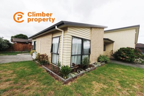 Photo of property in 16 Chadwick Place, Rototuna North, Hamilton, 3210