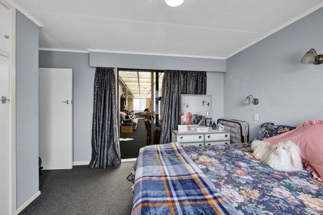 Photo of property in 193 Tasman Street, Opunake, 4616