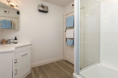 Photo of property in 188 Weston Road, St Albans, Christchurch, 8052