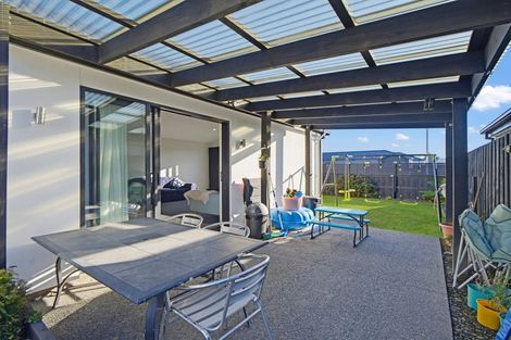 Photo of property in 50 Blakes Road, Belfast, Christchurch, 8051