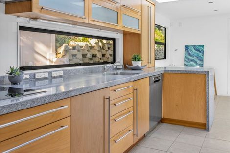 Photo of property in 19 Moana Road, Plimmerton, Porirua, 5026