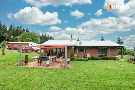 Photo of property in 524 Three Mile Hill Road, North Taieri, Mosgiel, 9092